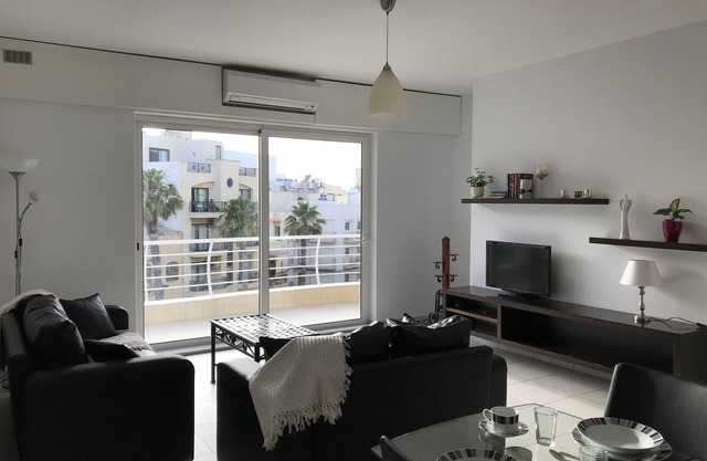 Ocean Pearl Apartment