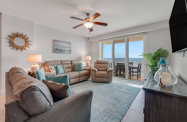 Ocean Star at The Aruba - Pool/hot tub are open!