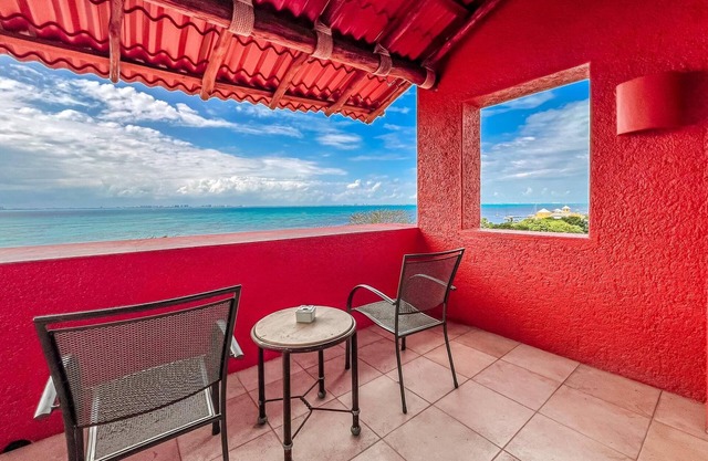 Ocean View Double Room at Casa de los Suenos