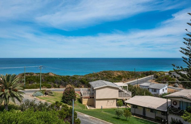 Ocean Vista Large Modern Home With Ocean Views