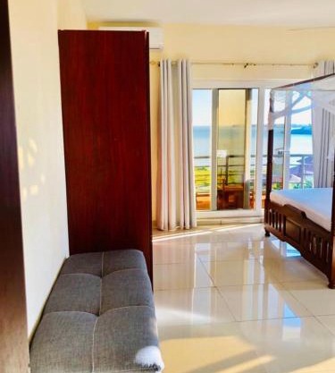 Oceanblue Palm Terrace Homestay-nyali