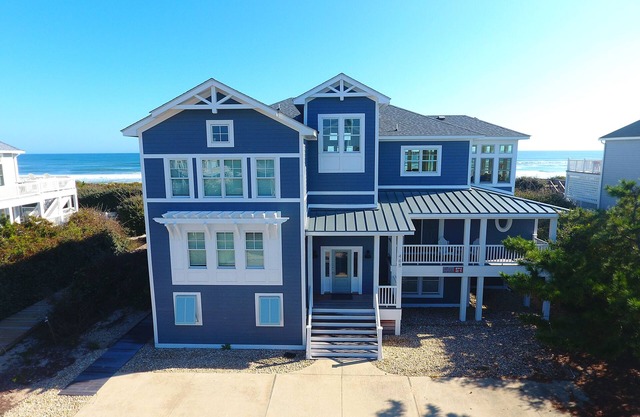 OCEANFRONT Corolla-11 BDRMs-8 Mstrs-Pool,Theater,Elevator, BEAUTIFUL!