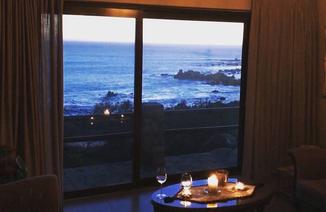 Oceanfront luxury accommodation in Rooi Els, Cape Town