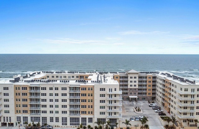Oceanfront Oasis Daytona Beach 1BR/1BA - Ocean View #325