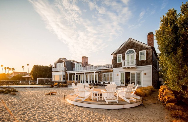 OCEANFRONT, POOL, PRIVATE BEACH ACCESS - 5 bed 7 bath