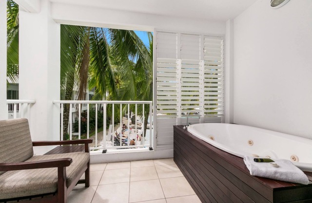 Oceanview 2 Bedroom Apartment