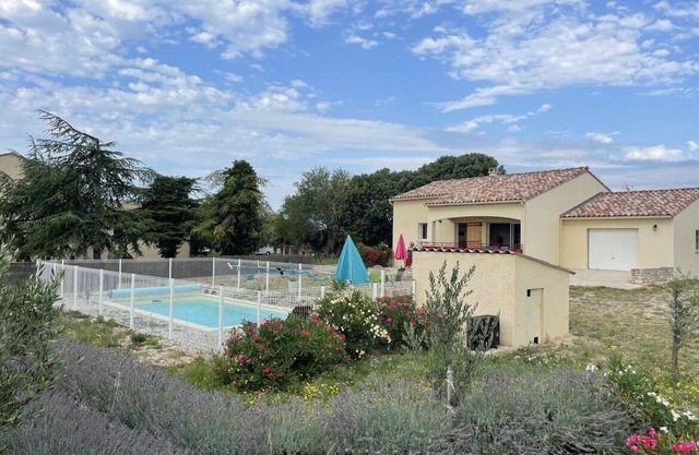 Ochre House. Vacation home with private swimming pool.