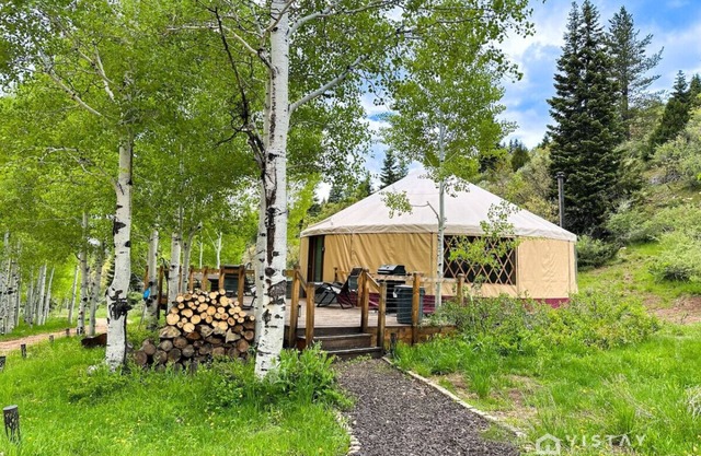 Off-Grid Yurt at Angel Valley Ranch