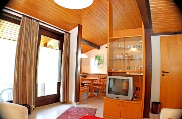 OFI-133 - Vacation home for 4 persons with pet - Feriendorf Öfingen 06