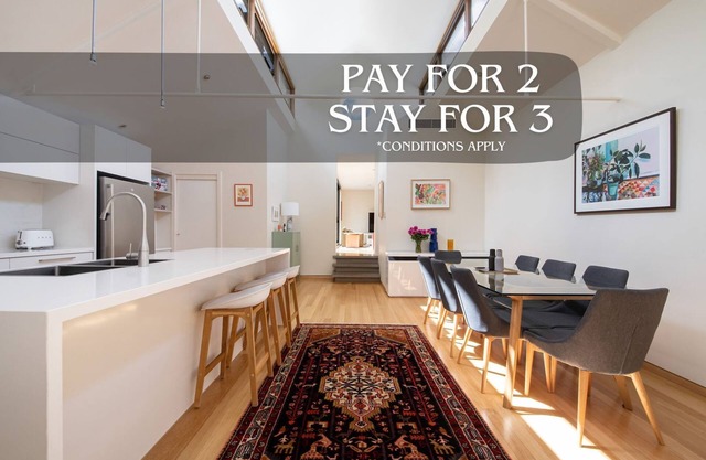 Oh So Collingwood - Discreetly secluded within an iconic c1880's building.