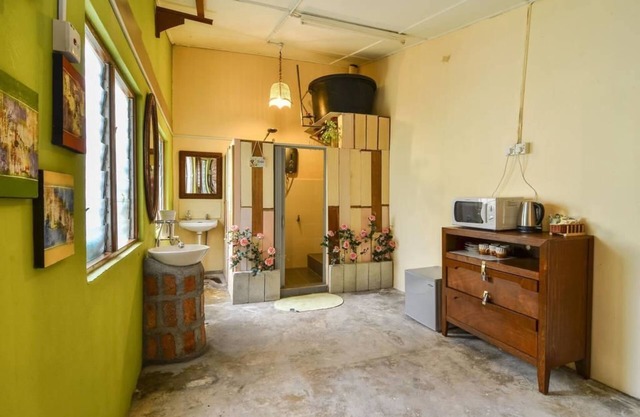 Ohana House at 53 Kasturi