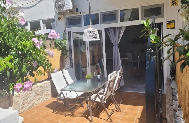 Ola De Mar - Estepona