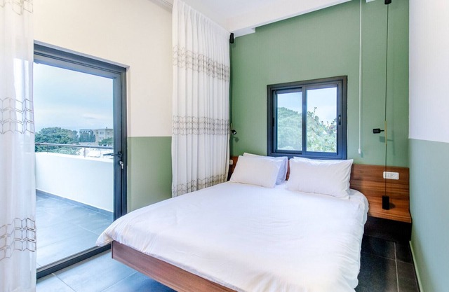 Olala Carmel Suite 3.4