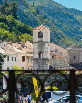 Old Town View - Sunny, Bright & Quiet