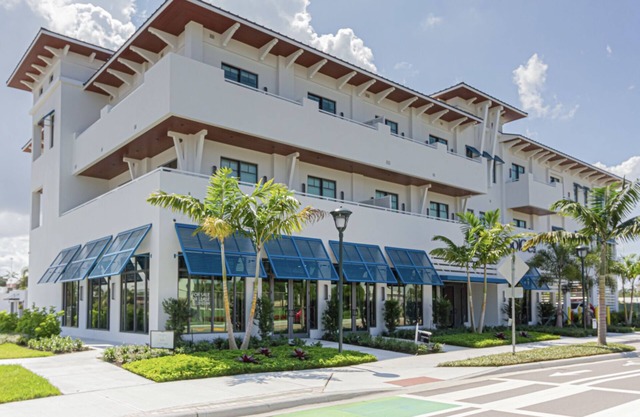 Olde Naples. New and Fabulous !