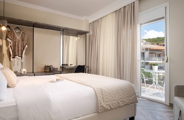 Olenia Luxury Apartments 3