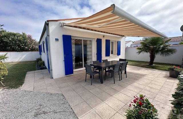 OLERON ISLAND superb villa with terrace and garden near the sea