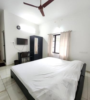Olive Homestay 1bhk Diamond Ernakulam