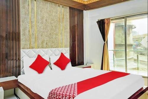Om Shanti Guest House-Near Ruby General Hospital & Science City