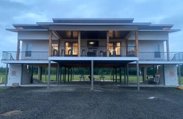 ON THE ROCKS is the place to be! A new spacious cabin & fully stocked!