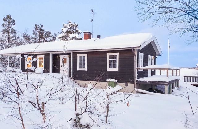 On the Västervik archipelago, this beautiful vacation home welcomes you.