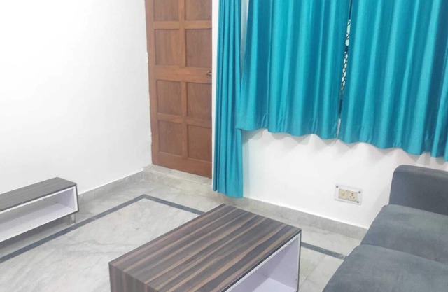 One bed room set in the main market area of sector 7 dwarka new delhi