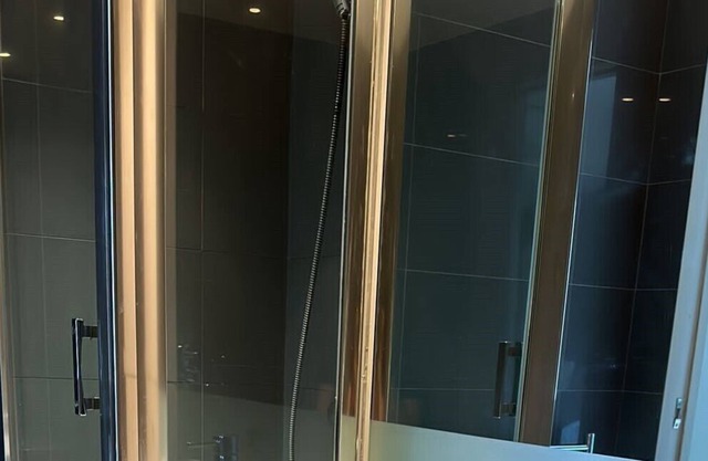 One Bedroom Apartment in the Heart of the City of London