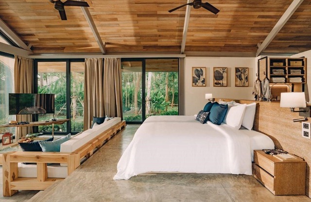 One-Bedroom Reserve Pool Villa