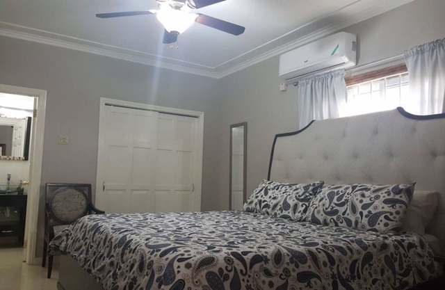 One of the most modern, relaxing and conveniently located condo in Kingston