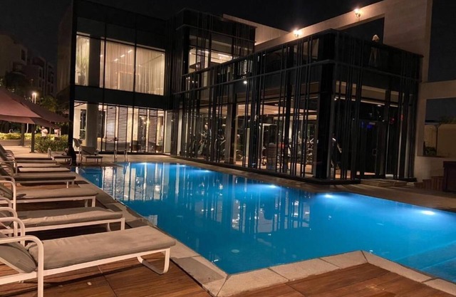 One plus serviced apartment