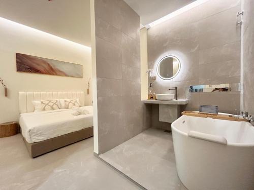 ONE18 Boutique Hotel