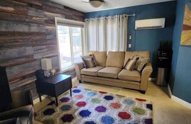 Only Minutes from the Strip & Sphere & Convention Center