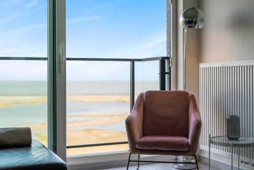 Ontspannen aan zee app met frontaal zeezicht - 4p