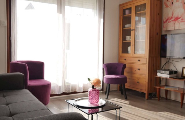 Oparadi "L'Oriental" just 50m from the sea!
