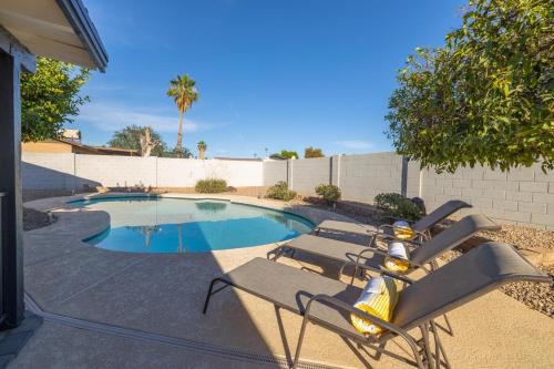 Open Floor Mesa Gable Vacation Home