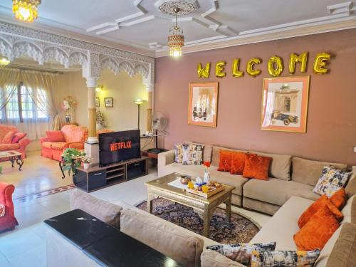 Oranger Family House Marrakech City Center, Private Large House, Terasse Garden View, Free Parking