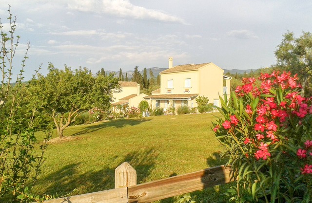 Orchidea 2BR Farmhouse at Aroggia Farm by JJ Hospitality-