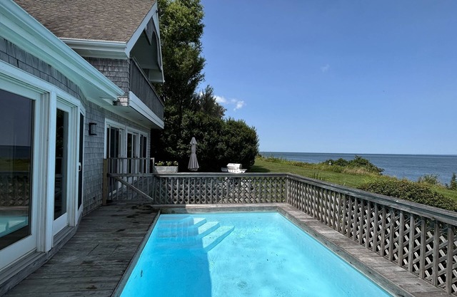 Orient Point Waterfront Home – Private Beach & Stunning Views