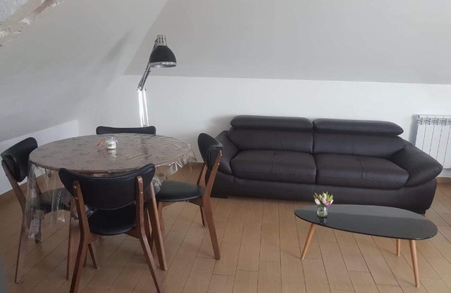 Orléans Appartement 2 chambres avec Parking