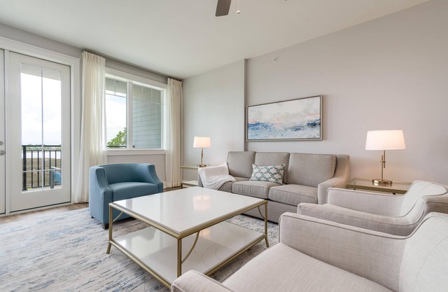 Osprey Pointe Serenity by the Bay: Pool Views at Sandestin Golf and Beach Resort!