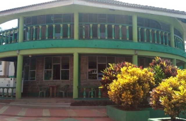 Owoods Annex Hotel