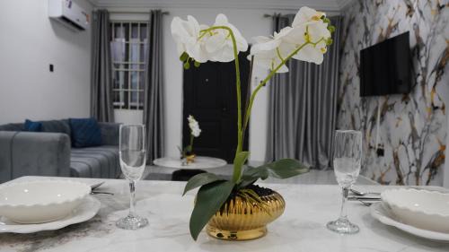 Oyarifa Luxury Condo