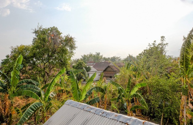 OYO 1784 Hj. Aniek Residence