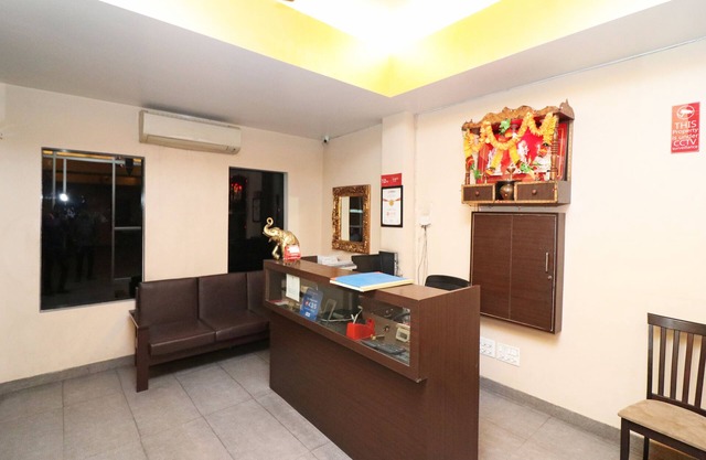 OYO 2484 Hotel Silver Star