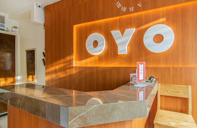 OYO 431 Apollo 11 Apartelle