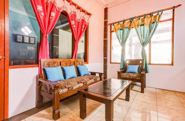 OYO 90051 Guest House Parangtritis