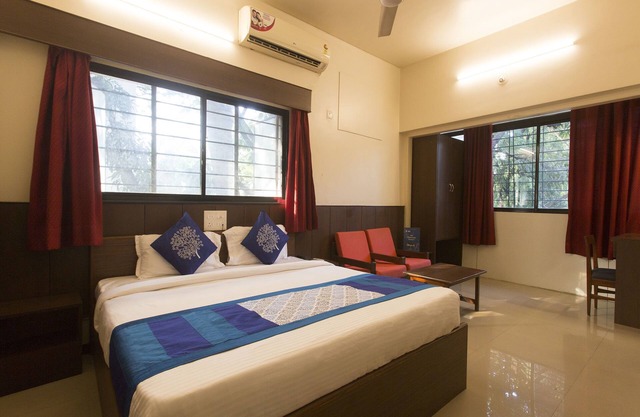 OYO 9831 Hotel Pathik