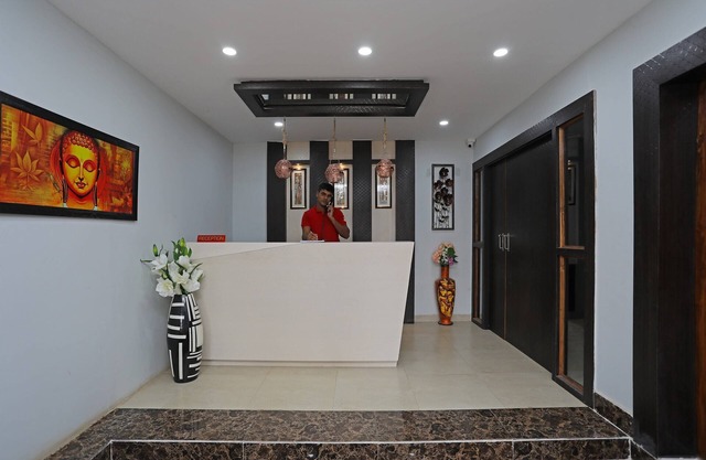 OYO Flagship 24789 Sidharth Residency