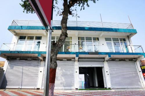 OYO Gupta Marriage Hall And Hotel