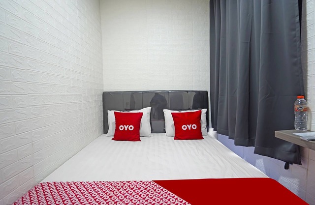 OYO Life 91727 Luxury Homestay Sidoarjo